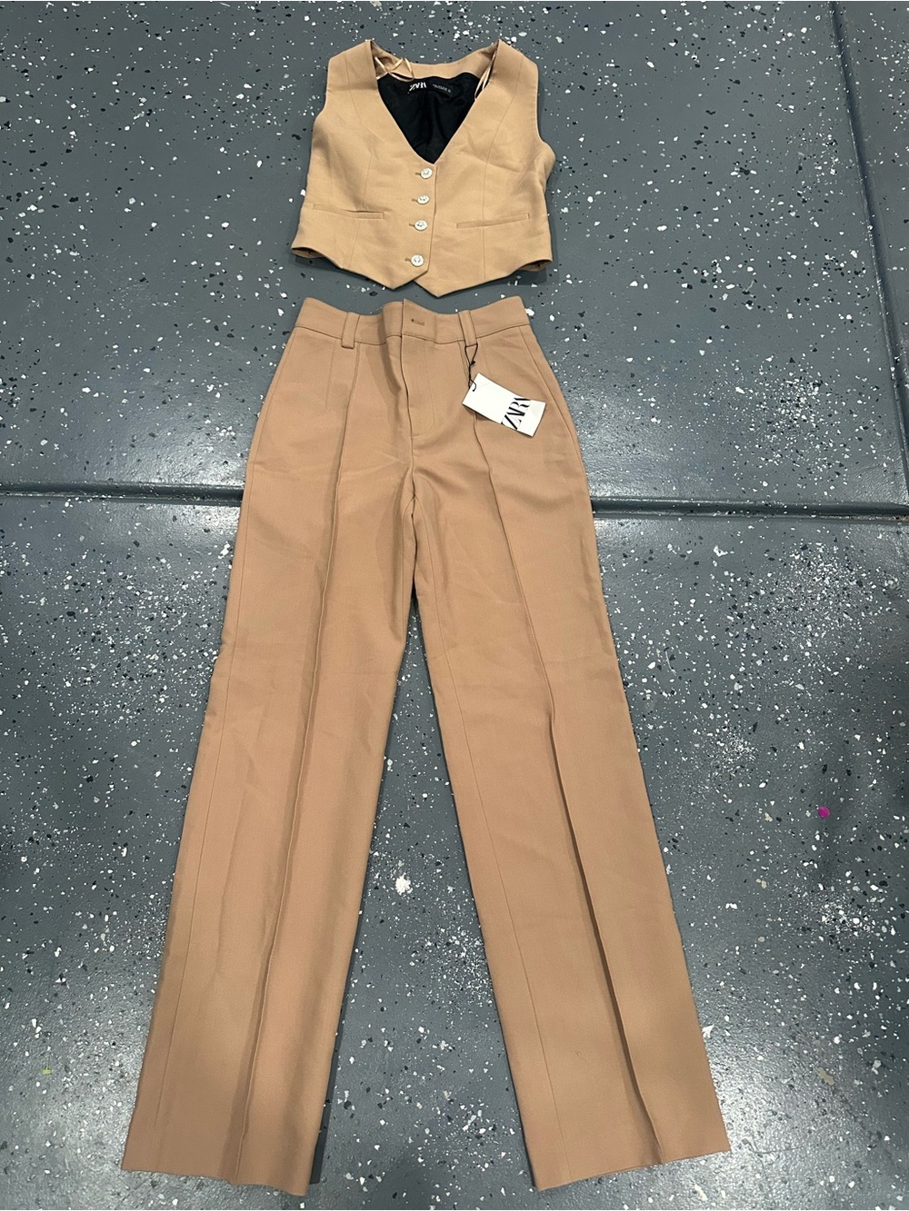 ZARA Tan Tailored High-Waist Trousers with Matching Cropped Vest